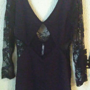 Black lace body-con party dress